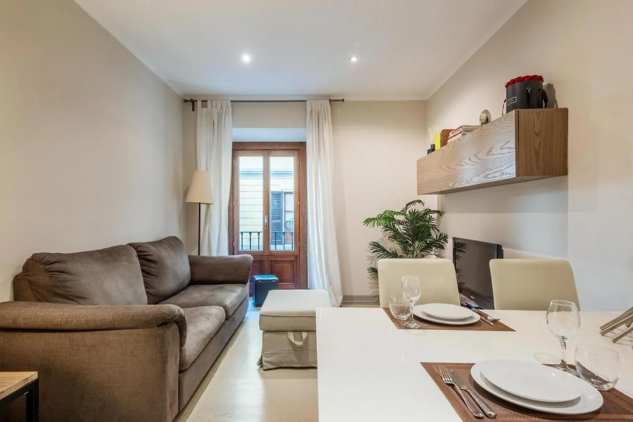 Appartement Gemma Preziosa Tra Il Castello Sforzesco Ed Il Duomo Di Milano By Easylife