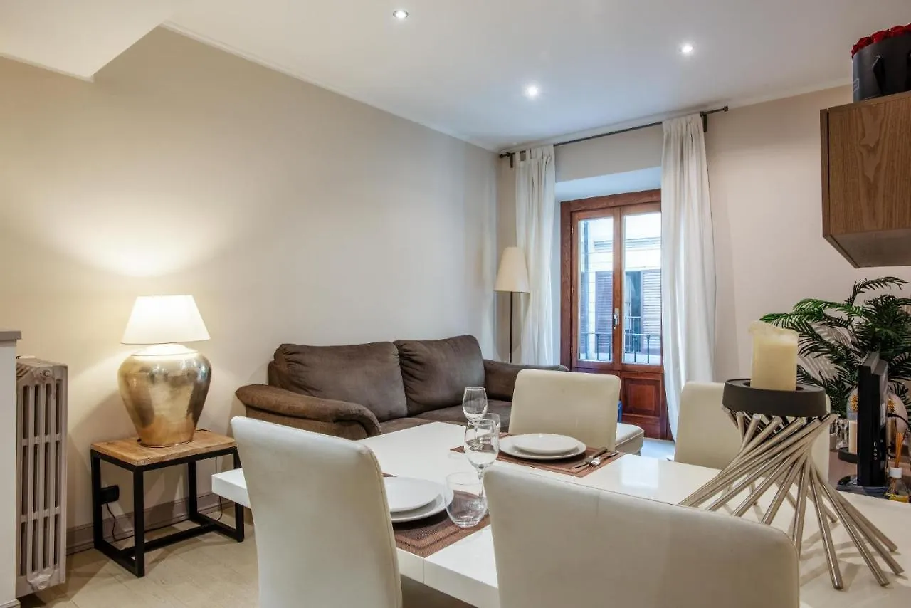 Appartement Gemma Preziosa Tra Il Castello Sforzesco Ed Il Duomo Di Milano By Easylife Italie