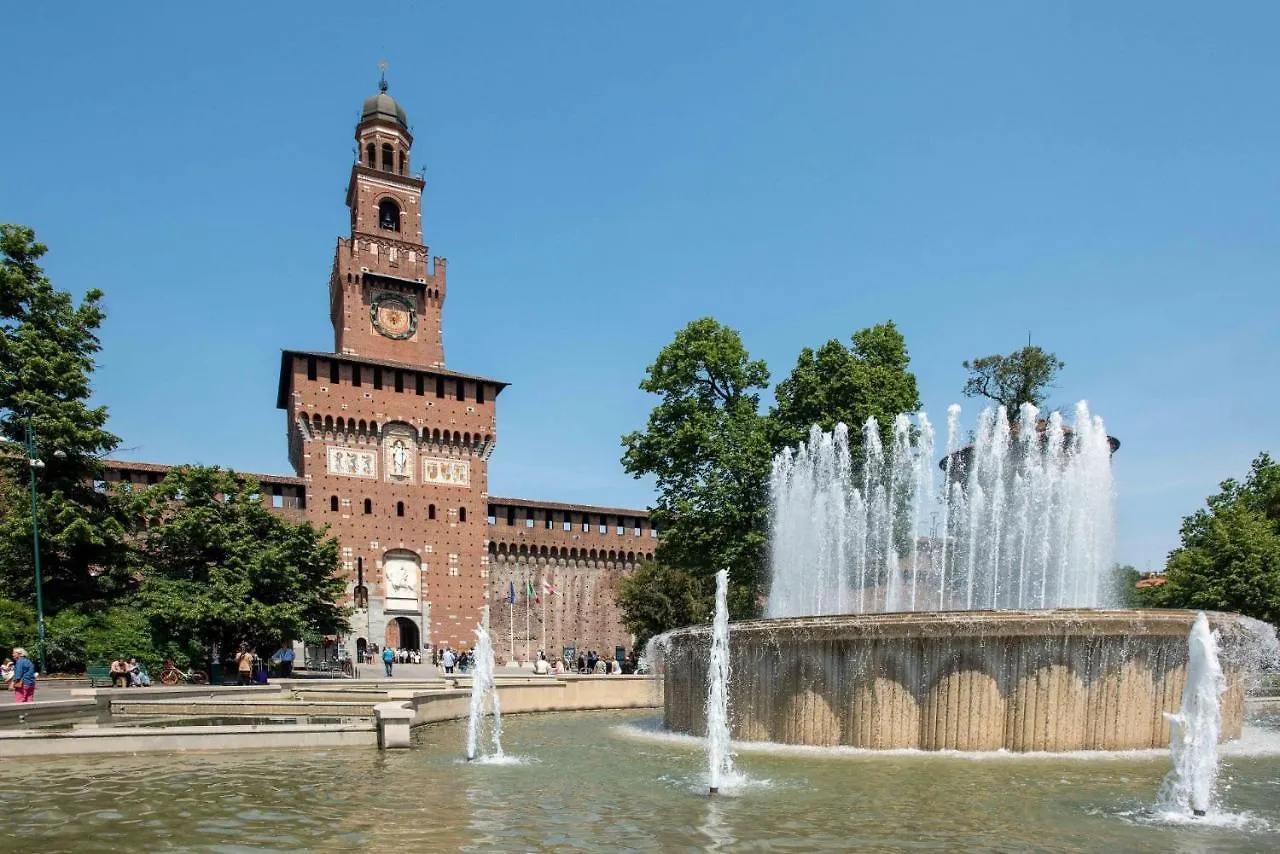 Appartement Gemma Preziosa Tra Il Castello Sforzesco Ed Il Duomo Di Milano By Easylife 0*, Milan Italie